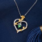 Personligt Dainty Grad Cap Zircon Rose Heart-halsband med födelsesten Alla hjärtans dag Graduation Födelsedagspresent för kvinnor Graduates