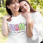 Personlig fargerik T-skjorte med blomsteralfabeter T-skjortegenser med kallenavn og 1-12 navn Morsdag Bursdagsgave til mamma bestemor familie