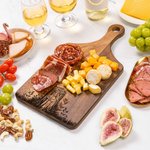 Personligt graverat hjärta trädstubbe Charcuterie skärbräda med namn och handtag Jubileum Alla hjärtans dag gåva för par