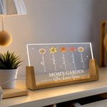 Personalised We Love You Birth Flower Rectanglar Acrylic LED Night Light with Wooden Base and 1-12 Names Mother's Day Gift for Mom Grandma