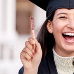 Set personalizado de 2 bolígrafos retráctiles con nombre y capuchón de arena movediza de purpurina para graduados Regalo de cumpleaños para graduados Compañeros de clase