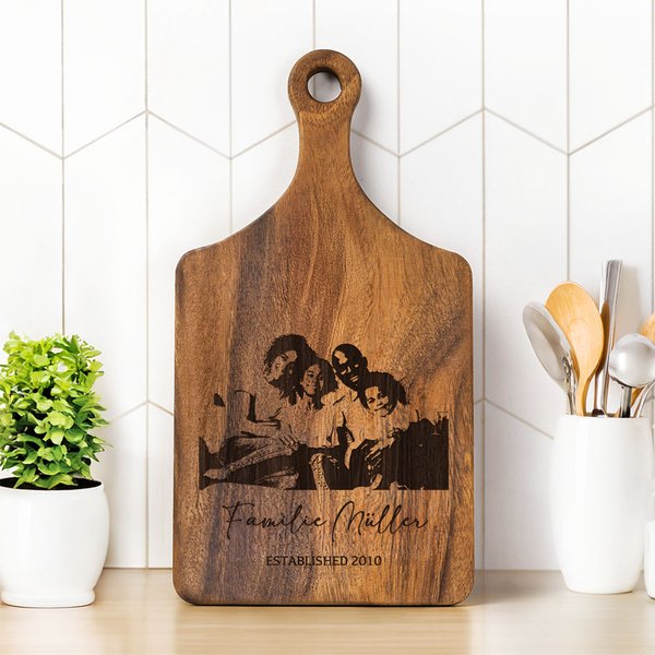 Personalisiertes hölzernes Bambus-Käse-Brot-Schneidebrett mit eingraviertem Foto Text Datum Griff Hauseinweihung Jahrestag Geschenk für Familie