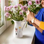 Personalized Birth Flower Cartoon Cooking Mama Ceramic Vase with Name Home Decor Mother's Day Birthday Gift for Cooking Lovers Women