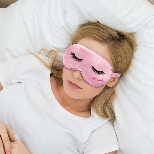 Personlig flerfärgad ögonfransar namn silke sovande ögonmask med påse födelsedag bachelorette party present för kvinnor