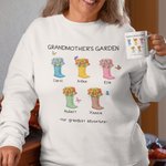 Sudadera personalizada Our Gardest Adventure Floral Boots para adulto con título y 1-6 nombres Día de la Madre Cumpleaños Regalo para mamá Abuela