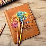 Personalisierte Regenbogen Baum des Lebens PU-Leder A5 Notebook Cover mit Text und Datum Geburtstag Geschenk für Familienmitglieder