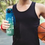 Bouteille d'Eau de Sport avec Marqueur de Temps Personnalisée avec Nom et Numéro Cadeau d'Anniversaire pour Passionnés de Sport