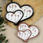 Personalisierte erste Mama jetzt Oma herzförmige Double-Layer-Holzschild mit Geburt Blume und Name Muttertag Geburtstag Geschenk für Mama Oma