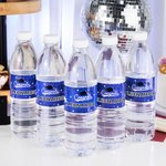 Etichette impermeabili personalizzate con nome e anno classe di laurea 2025 per bottiglie acqua regalo di festa di laurea per laureati