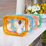 Personalisierte Schmetterling Blume Mädchen klar Make-up Tasche mit Namen Portable Reise Essentials Hochzeit Braut Dusche Geschenk für Mädchen