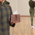 Portefeuille en cuir pour homme avec nom gravé et plusieurs fentes pour cartes Cadeau d'anniversaire pour homme