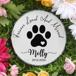 Gepersonaliseerde Forever In Our Heart Pet Paw Print Tuinsteen met Tekst en Frame Staat Gedenkteken Sympathie Verlies van Huisdier Cadeau voor Kat Hond Huisdier Liefhebbers