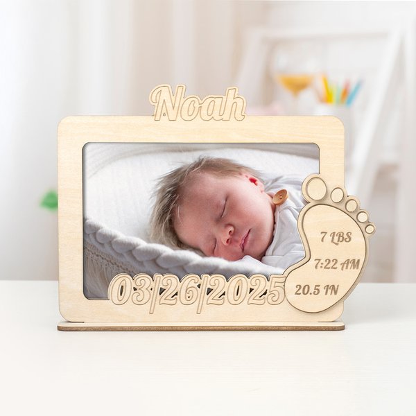 Spersonalizowana drewniana ramka na zdjęcie z wygrawerowanym odciskiem stopy z datami i imieniem Baby Shower Birth Announcement Gift for Newborns New Parents