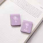 Segnalibro magnetico in pelle personalizzato con nome e fiore di nascita regalo ideale per compleanni e occasioni speciali per appassionati di libri