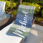 Gepersonaliseerde Kleurrijke Klassieke Gestreepte Sneldrogende Strandlaken met Naam Reis Zomer Vakantie Feest Cadeau voor Familie en Vrienden