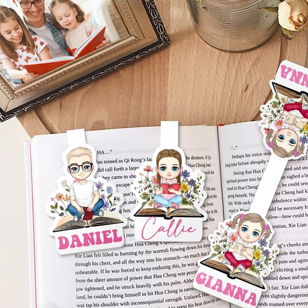 Personlig blomster tegneserie lesefigur magnetisk bokmerkeklips med navn Leseutstyr Bursdagsgave til bokelsker Bokorm bibliotekar