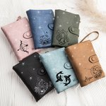Personligt stjärntecken blomma läder trippelvikt armband plånbok med namn födelsedagspresent till henne