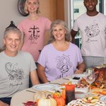 T-shirt personnalisé en coton pur avec le nom du signe du zodiaque, fleurs multicolores Cadeau d'anniversaire pour femmes et hommes