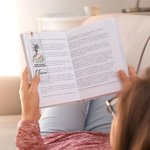 Personalisierte Geburt Blume Buch Acryl Lesezeichen mit Namen Text und Quaste Lesen Zubehör Geburtstag Geschenk für Buchliebhaber Bücherwürmer