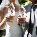 Etichette adesive per bottiglie d'acqua personalizzate con nome e data di matrimonio Decorazione anniversario di matrimonio per coppia di sposi