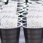 Henkilökohtainen Let Love Grow Vintage Kraft paperi Wildflower siemenpaketti nimi ja päivämäärä asetettu 20 häät suosii Bridal Shower lahja vieraille