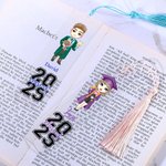 2025 Marcapáginas personalizado acrílico transparente con personaje en caricatura nombre y año regalo de graduación para amantes de los libros