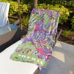 Personalisiertes Tropisches Blumen-Design Strandtuch mit Namen Schnelltrocknend Sommer Urlaub Poolparty Geschenk für Damen Familie