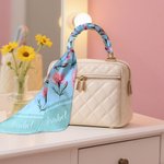 Pañuelo personalizado con flores de nacimiento y nombre decoración en bolso regalo para chicas y mujeres en fiestas o cumpleaños