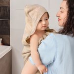 Personlig brodert navn Coral Fleece hettehåndkle med hette Sommerbasseng Bad Essential Baby Shower Bursdagsgave til babybarn