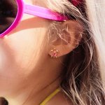 Boucles d’Oreilles Personnalisées avec Pierre de Naissance en Forme de Tortue Fine et Mignonne Cadeau Anniversaire pour Femme Fille