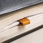 Personalisierte eingraviert Name Kreuz PU Leder magnetische Lesezeichen Clip Lesen Zubehör religiöse Taufe Geschenk für Buchliebhaber Christian