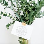 Timbro a secco personalizzato con nome e motivo floreale, timbro Ex Libris, popolare per libri e buste - Regalo di compleanno per chi ama leggere