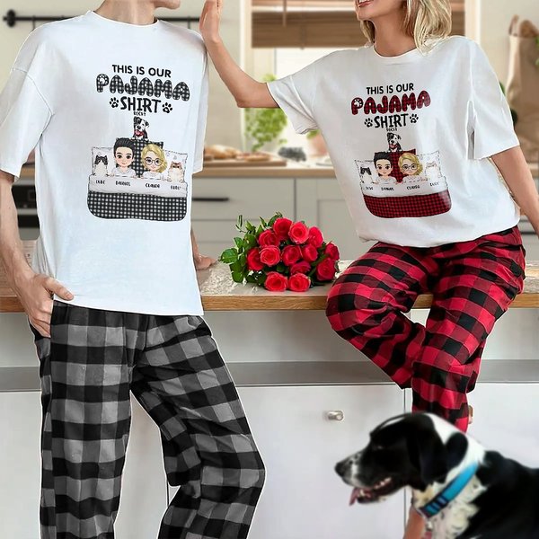 Personalizzato con personaggi dei cartoni animati Questo è il nostro pigiama e set di pantaloni con 1-6 animali domestici e nomi Regalo di San Valentino per coppie, donne e uomini