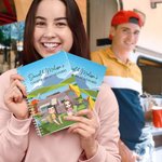 Henkilökohtainen matkailuauto Teltta sarjakuvahahmo Spiral Notebook nimi ja teksti Travel Syntymäpäivälahja ystävälle perheelle