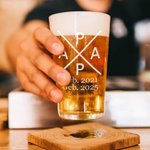 Personalisiertes 475 ml PAPA Bierglas mit 1-5 Namen und Jahr Haus Deko Vatertag Geburtstag Geschenk für Papa Opa Herren