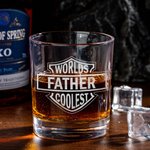 Personlig Worlds Coolest Shield Whiskey Rock Glass med gravert kallenavn og skiferunderlegg Farsdag Bursdagsgave til pappa bestefar