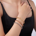Bracelet de perles empilables personnalisé avec nom Bijoux délicats Cadeau d'anniversaire Cadeau de douche de mariage pour les demoiselles d'honneur Femmes