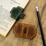 Segnalibro magnetico in pelle personalizzato con nome inciso e portapenne - Regalo ideale per compleanno, scuola o ufficio per amanti dei libri