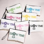 Sac de maquillage personnalisé pour le spectacle de chevaux avec bracelet de nom Accessoire de voyage quotidien Cadeau d'anniversaire pour les femmes passionnées d'équitation