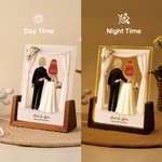 Luce notturna a LED personalizzata con nome e base in legno per gli sposi, regalo di anniversario di matrimonio per una coppia di novelli sposi.