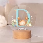 Linterna nocturna LED personalizada con iniciales de animal marino, nombre y base de madera Decoración de habitación infantil Regalo de cumpleaños Baby Shower para niños 1