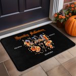 Spersonalizowana antypoślizgowa mata na drzwi Weird Pumpkin Dancing Skeleton z tytułem i 3-8 imionami Dekoracja domu Halloweenowy prezent dla przyjaciół rodziny