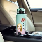 Personalisierte Cartoon-Charakter Geburtsblume Sport-Trinkflasche mit Skala und Namen 1000 ml Geburtstag Geschenk für Familie