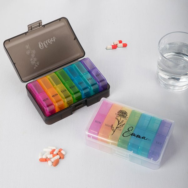 Personalised Birth Flower Rainbow-Coloured Portable Weekly Pill Organizer Box with Name Medication Storage Daily Travel Gift for Family Friends