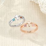 Personlig Double Birthstones Cross Ring Dainty Smykker med gravert tekst Bursdag Jubileum Gave til kristne kvinner par