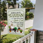 Personlig tecknad karaktär växtblomma trädgårdsflagga med namn trädgårdsdekorationer Föräldradagspresent till mamma mormor familj trädgårdsälskare 3