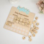 Tableau de corvées personnalisé avec crochets et boucles et jetons Décoration de chambre interactive Cadeau d'anniversaire pour les enfants et les parents