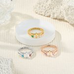 Personlig Double Birthstones Cross Ring Dainty Smykker med gravert tekst Bursdag Jubileum Gave til kristne kvinner par