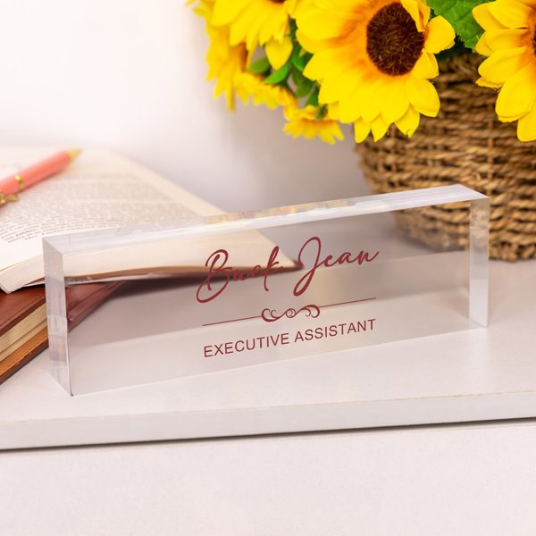 Plaque nominative personnalisée en acrylique transparent avec texte Fournitures de bureau Décoration de bureau Cadeau d'anniversaire pour leader Collègue