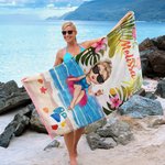 Serviette de Plage Personnalisée avec Personnage de Dessin Animé et Nom Motif Plantes Tropicales Cadeau Anniversaire Plage Vacances pour Femme Fille
